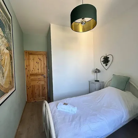 アパート M Maison Frescaty Cosy Calme Avec Parking Prive Montigny-lès-Metz