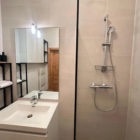 M Maison Frescaty Cosy Calme Avec Parking Prive شقة