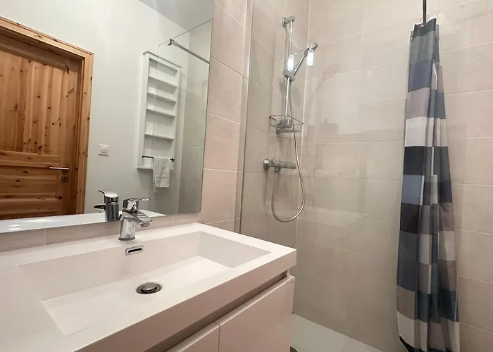 Appartamento M Maison Frescaty Cosy Calme Avec Parking Privé Montigny-les-Metz